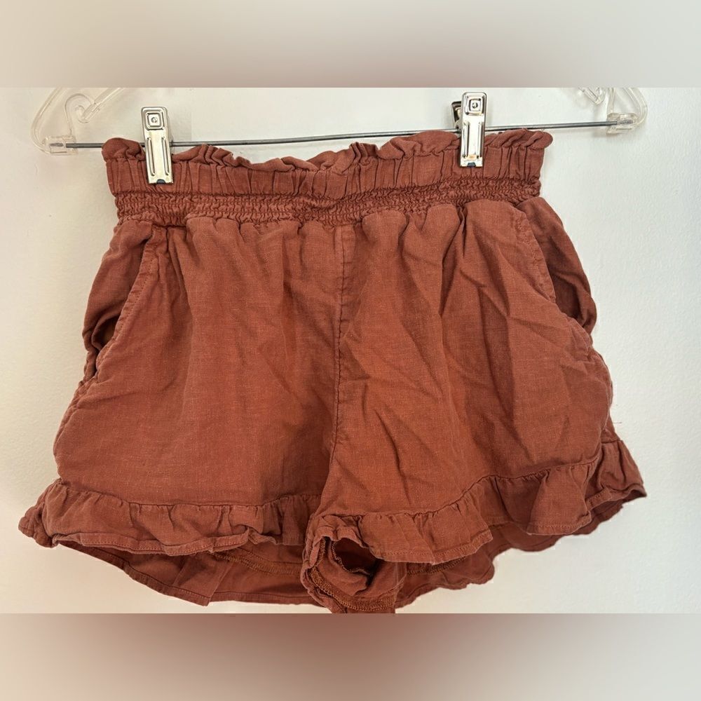 Aerie Paper Bag Waist Smocked Shorts Ruffled Hem XS - Picture 7 of 7